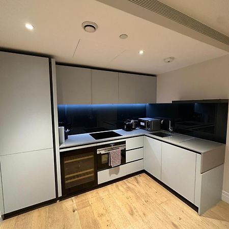 Studio Come 1 Bed Flat In Vauxhall Next To Battersea London Bagian luar foto