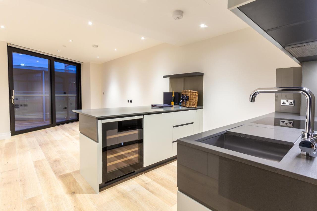 Studio Come 1 Bed Flat In Vauxhall Next To Battersea London Bagian luar foto