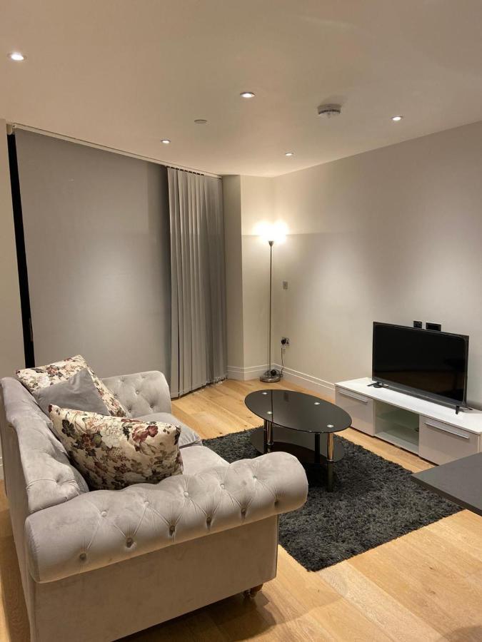Studio Come 1 Bed Flat In Vauxhall Next To Battersea London Bagian luar foto