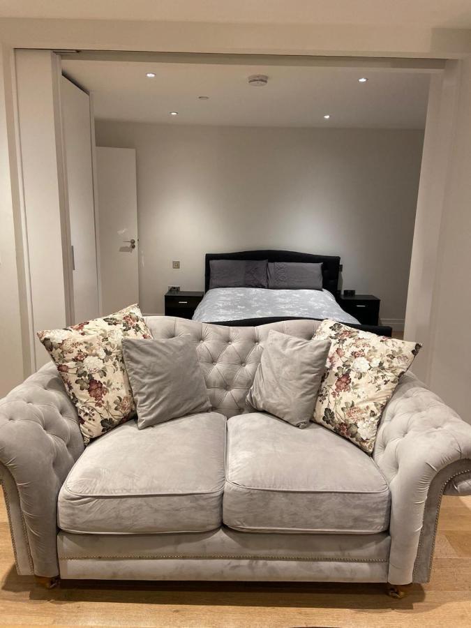 Studio Come 1 Bed Flat In Vauxhall Next To Battersea London Bagian luar foto