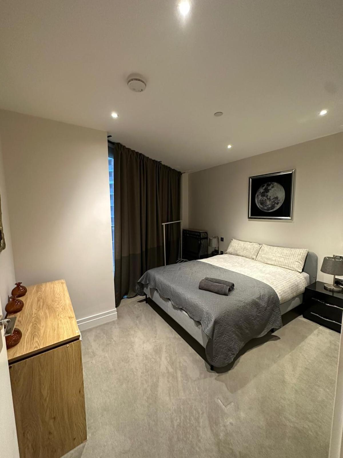 Studio Come 1 Bed Flat In Vauxhall Next To Battersea London Ruang foto